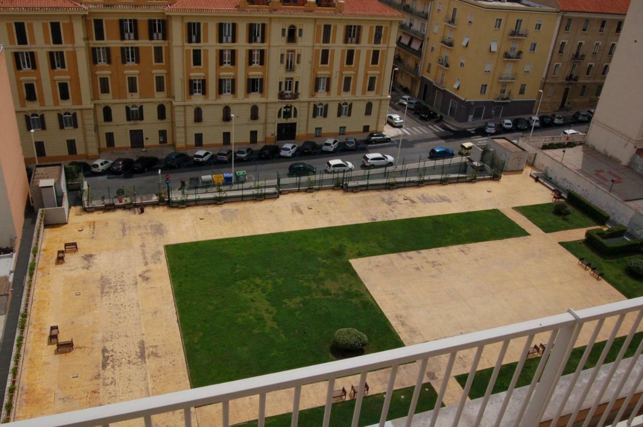 Manzoni Suite Cagliari Esterno foto