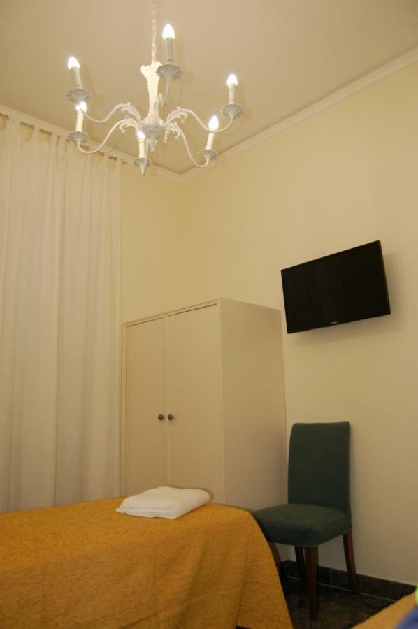 Manzoni Suite Cagliari Esterno foto