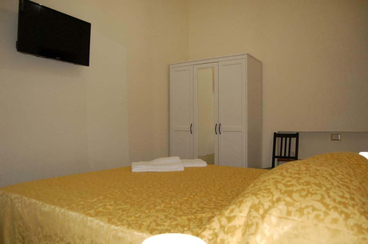 Manzoni Suite Cagliari Esterno foto