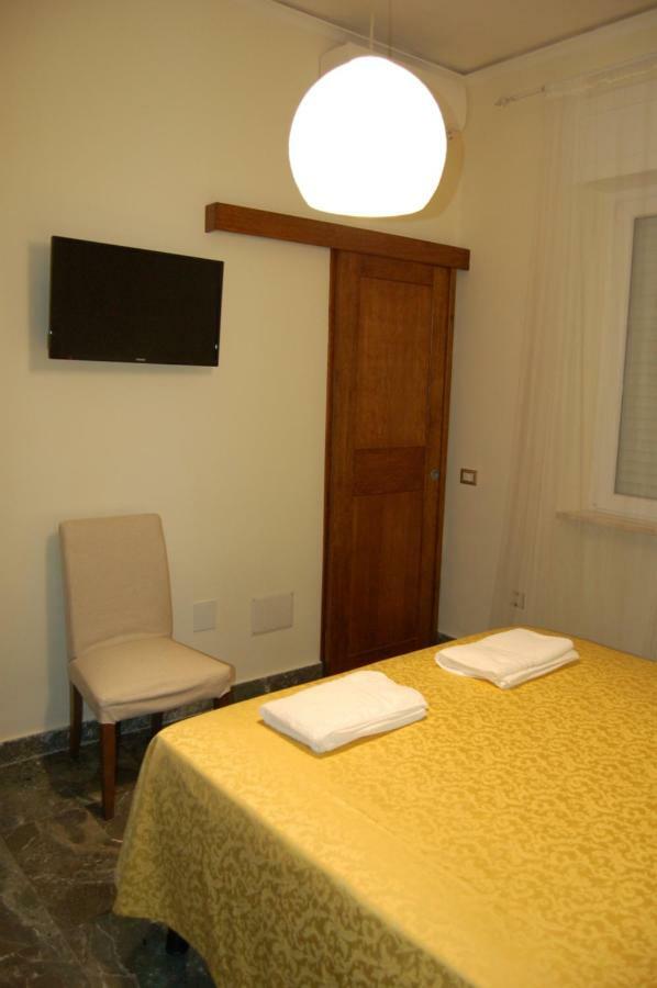 Manzoni Suite Cagliari Esterno foto