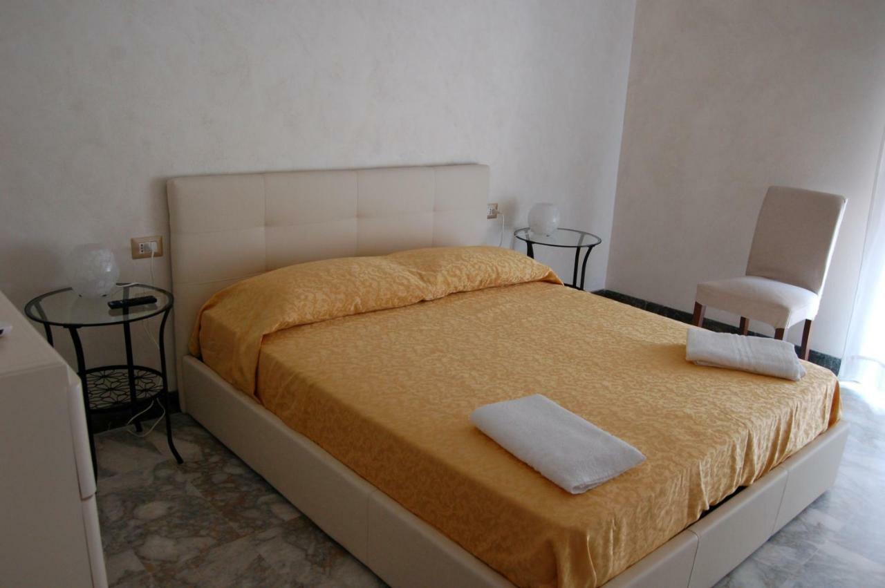 Manzoni Suite Cagliari Esterno foto