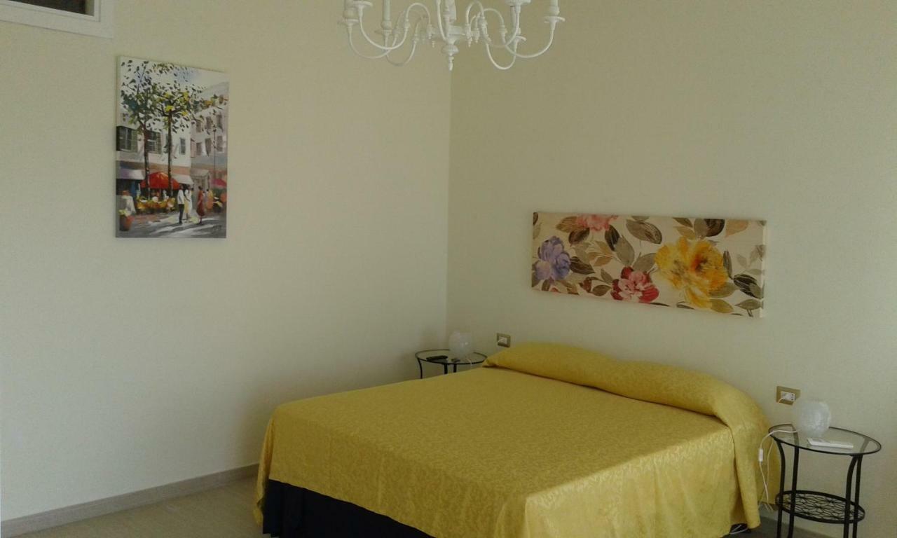 Manzoni Suite Cagliari Esterno foto